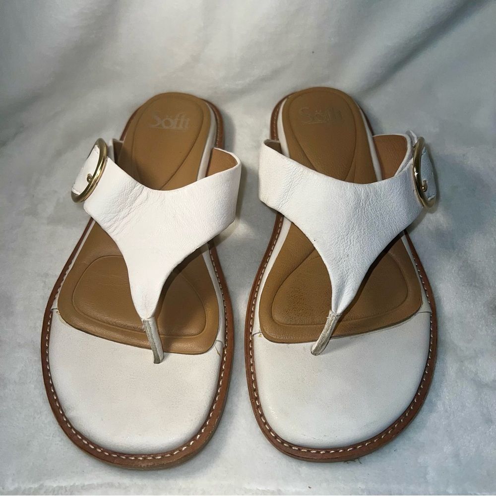 Sofft Women's White and Tan Sandals - Size 8